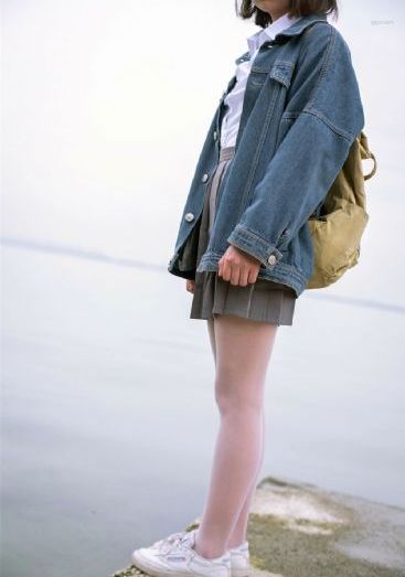女同桌扒我内裤捏蛋_1080P视频大全
