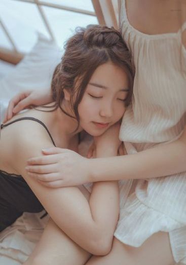 偷拍25位美女撒尿bbb片户外_HD免费观看视频
