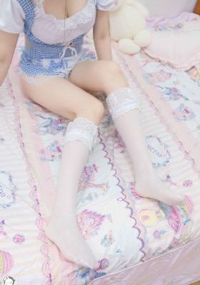 张筱雨《阳光》高清人体2_720高清在线