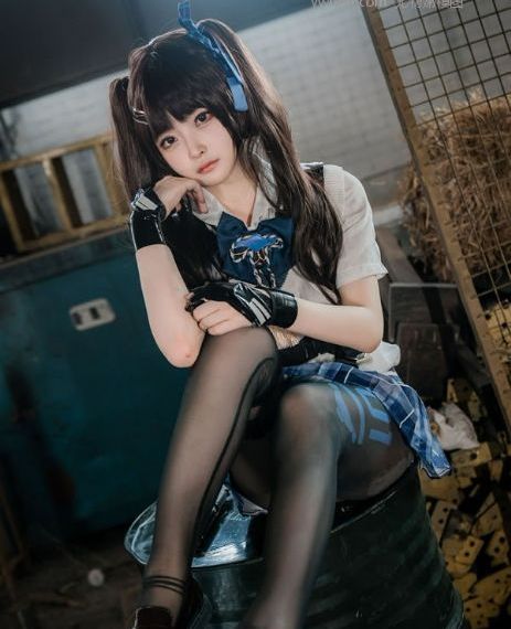 漂亮的女保姆在线观看_手机在线免费观看