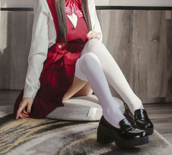 办公室挺进美妇李婷_高清免费观看视频