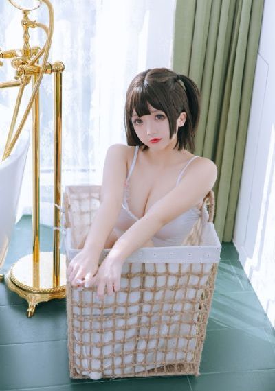 美女打屁屁内裤都脱了动态图_BD免费观看韩国