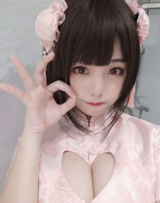 天降二楼女子从二楼掉下来_1080P超清在线观看
