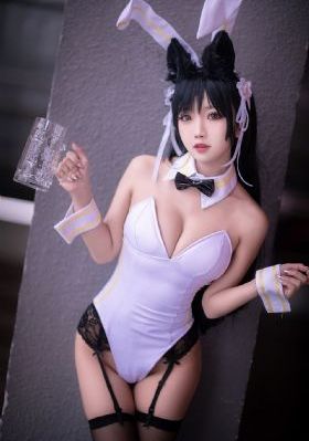 奇怪的美发沙龙hd中字_DVD神马影院手机在线
