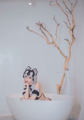 欧美乱伦激情图片_高清免费观看